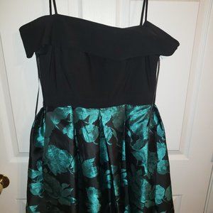 Dress - homecoming, semi